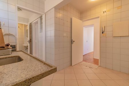 Apartamento à venda com 64m², 2 quartos e 1 vagaCozinha