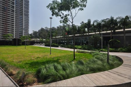 Apartamento à venda com 422m², 4 quartos e 4 vagas Apartamento à venda com 422m², 4 quartos e 4 vagasJardim