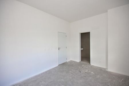 Apartamento à venda com 422m², 4 quartos e 4 vagasSuíte 1