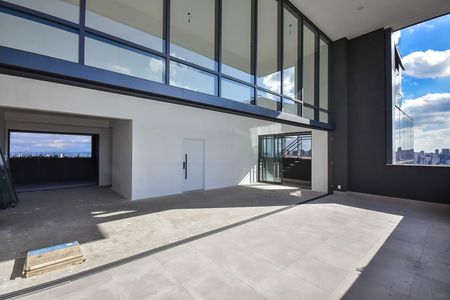 Apartamento à venda com 422m², 4 quartos e 4 vagasVaranda 1