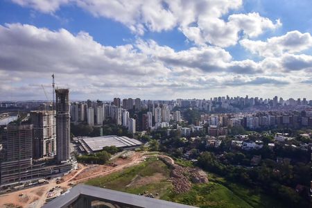 Apartamento à venda com 422m², 4 quartos e 4 vagasVista da Suíte 3