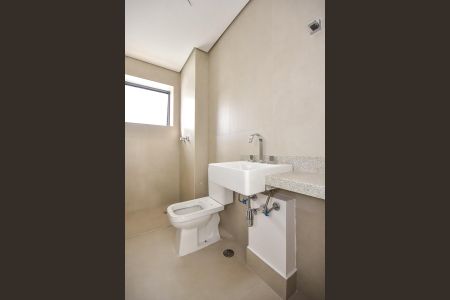 Apartamento à venda com 422m², 4 quartos e 4 vagasBanheiro da Suíte 3