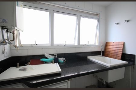 Apartamento à venda com 200m², 3 quartos e 3 vagasÁrea de Serviço