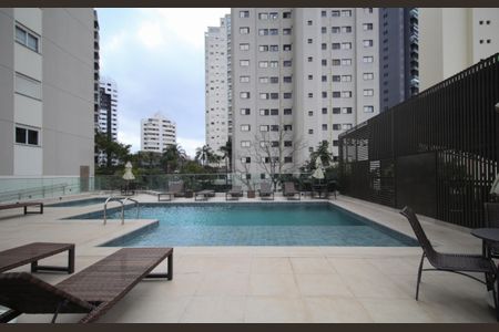 Apartamento à venda com 200m², 3 quartos e 3 vagasÁrea comum - Piscina