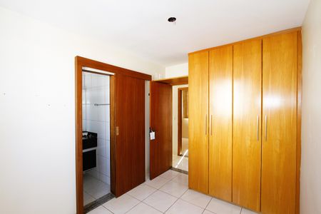 Apartamento à venda com 140m², 3 quartos e 2 vagasSuíte