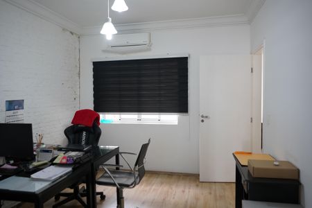 Casa à venda com 240m², 7 quartos e 3 vagasQuarto 2