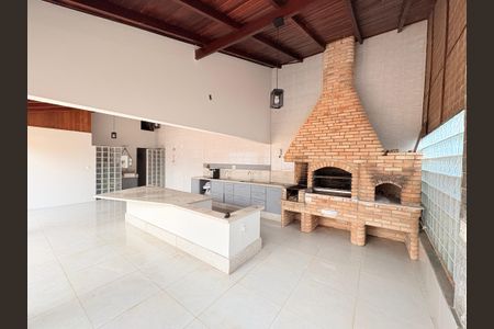 Casa de condomínio à venda com 1000m², 5 quartos e 7 vagasQuintal com Churrasqueira