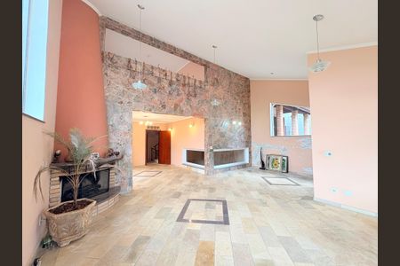 Casa de condomínio à venda com 1000m², 5 quartos e 7 vagasSala