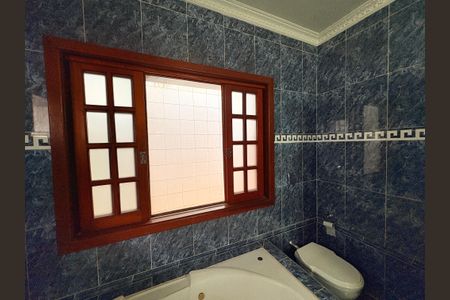 Casa de condomínio à venda com 1000m², 5 quartos e 7 vagasBanheiro da Suíte 1