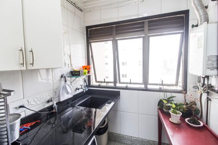 Apartamento à venda com 118m², 2 quartos e 2 vagas Apartamento à venda com 118m², 2 quartos e 2 vagasÁrea de Serviço