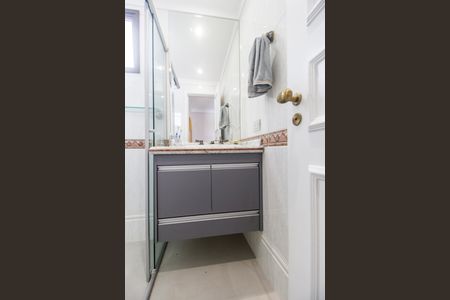 Apartamento à venda com 118m², 2 quartos e 2 vagas Apartamento à venda com 118m², 2 quartos e 2 vagasBanheiro da Suíte 3