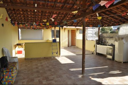 Casa de condomínio à venda com 100m², 2 quartos e 2 vagasÁrea Externa