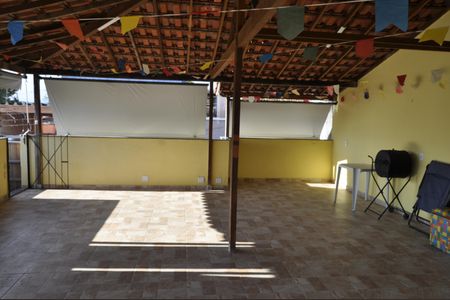 Casa de condomínio à venda com 100m², 2 quartos e 2 vagasÁrea Externa