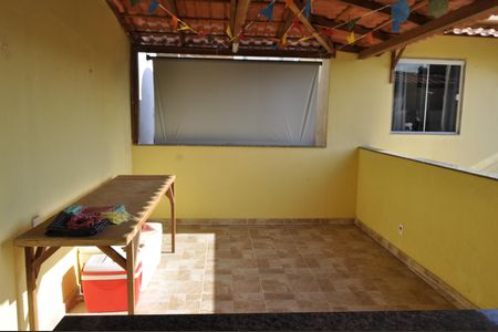 Casa de condomínio à venda com 100m², 2 quartos e 2 vagasÁrea Externa