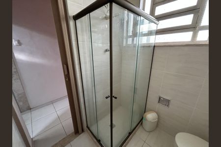 Casa à venda com 109m², 3 quartos e 1 vagaBanheiro