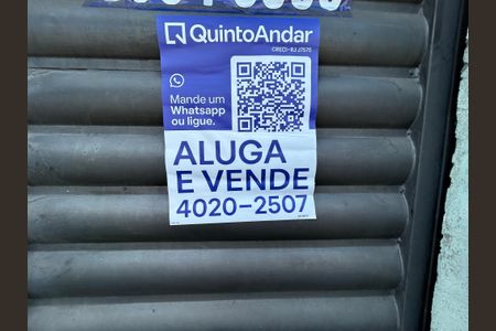 Casa à venda com 109m², 3 quartos e 1 vagaPlaquinha