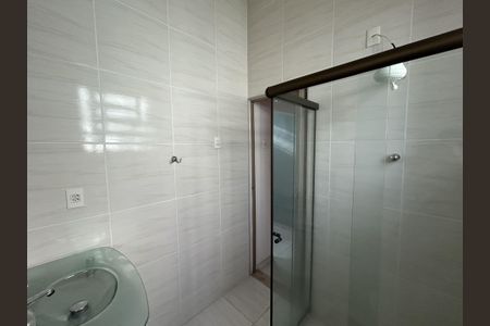 Casa à venda com 109m², 3 quartos e 1 vagaBanheiro