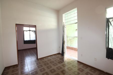 Casa à venda com 109m², 3 quartos e 1 vagaSala