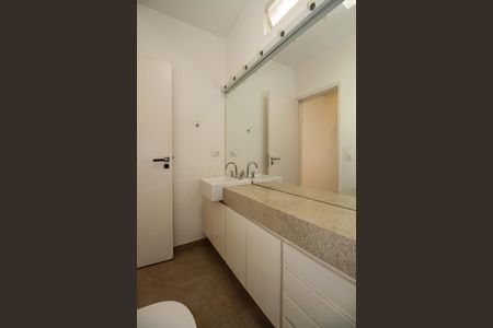 Apartamento à venda com 72m², 1 quarto e 1 vagaBanheiro da Suíte