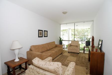 Apartamento à venda com 72m², 1 quarto e 1 vagaHall Social