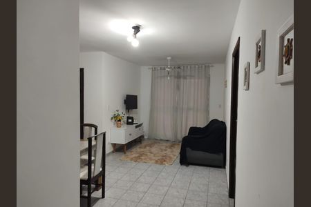 Sala de apartamento para alugar com 1 quarto, 58m² em Guilhermina, Praia Grande