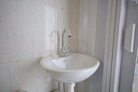 Banheiro de apartamento para alugar com 1 quarto, 12m² em Jardim, Santo André