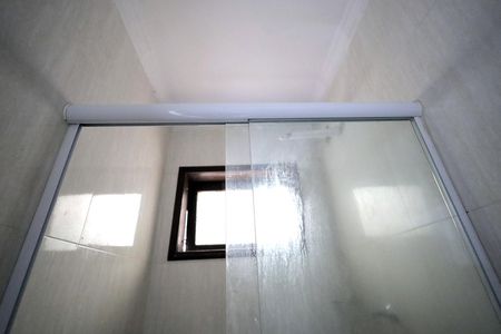 Banheiro de apartamento para alugar com 1 quarto, 12m² em Jardim, Santo André