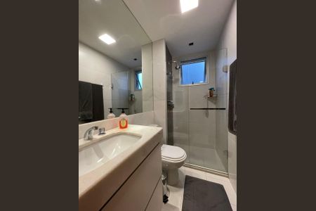 Apartamento à venda com 126m², 3 quartos e 2 vagas Apartamento à venda com 126m², 3 quartos e 2 vagasBanheiro da Suíte