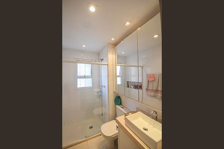 Apartamento à venda com 180m², 3 quartos e 3 vagas Apartamento à venda com 180m², 3 quartos e 3 vagasBanheiro da Suíte 3