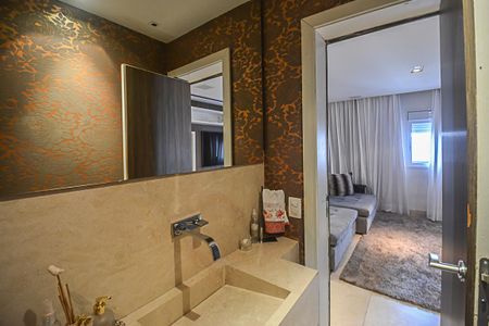 Apartamento à venda com 180m², 3 quartos e 3 vagas Apartamento à venda com 180m², 3 quartos e 3 vagasLavabo