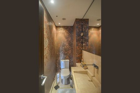 Apartamento à venda com 180m², 3 quartos e 3 vagas Apartamento à venda com 180m², 3 quartos e 3 vagasLavabo