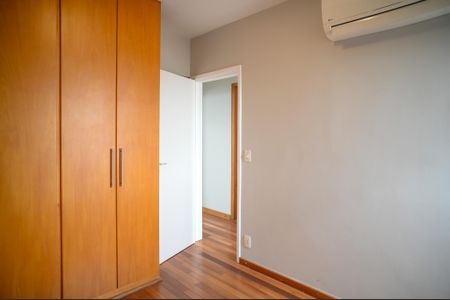 Apartamento à venda com 180m², 3 quartos e 1 vagaQuarto 1