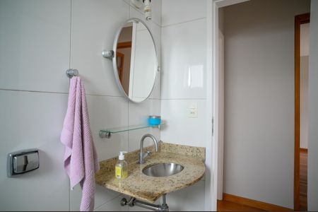 Apartamento à venda com 180m², 3 quartos e 1 vagaBanheiro Social