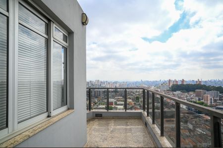 Apartamento à venda com 180m², 3 quartos e 1 vagaTerraço