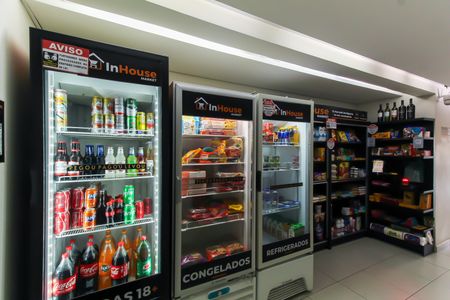 Apartamento à venda com 34m², 1 quarto e sem vagaÁrea comum