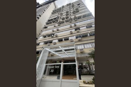 Fachada de apartamento para alugar com 1 quarto, 55m² em José Menino, Santos