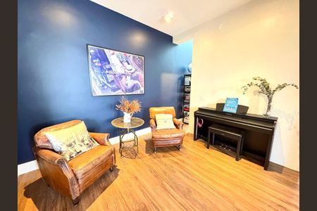 Sala de casa à venda com 3 quartos, 265m² em Vila Nova Conceição, São Paulo