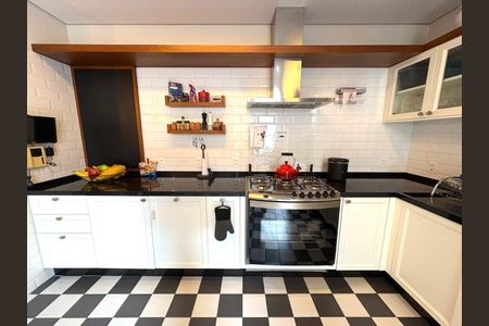 Casa à venda com 265m², 3 quartos e 2 vagas Casa à venda com 265m², 3 quartos e 2 vagasCozinha