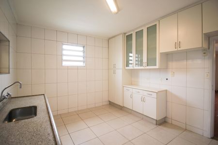 Casa para alugar com 250m², 3 quartos e 3 vagasCozinha