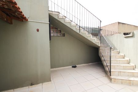 Casa para alugar com 250m², 3 quartos e 3 vagasSacada Suíte