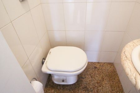 Casa para alugar com 250m², 3 quartos e 3 vagasLavabo