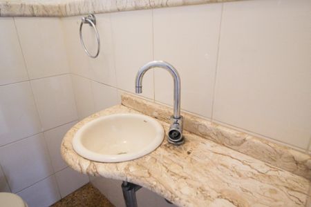 Casa para alugar com 250m², 3 quartos e 3 vagasLavabo