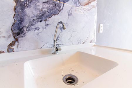 Apartamento à venda com 27m², 1 quarto e sem vaga Apartamento à venda com 27m², 1 quarto e sem vagaCozinha e Área de Serviço