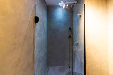 Apartamento à venda com 27m², 1 quarto e sem vaga Apartamento à venda com 27m², 1 quarto e sem vagaBanheiro da Suíte