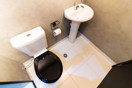 Apartamento à venda com 27m², 1 quarto e sem vaga Apartamento à venda com 27m², 1 quarto e sem vagaBanheiro da Suíte