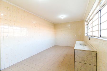 Casa para alugar com 180m², 2 quartos e 1 vaga Casa para alugar com 180m², 2 quartos e 1 vagaCozinha