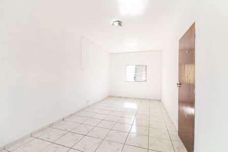 Casa para alugar com 180m², 2 quartos e 1 vaga Casa para alugar com 180m², 2 quartos e 1 vagaQuarto 2