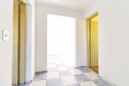 Casa para alugar com 180m², 2 quartos e 1 vaga Casa para alugar com 180m², 2 quartos e 1 vagaSala