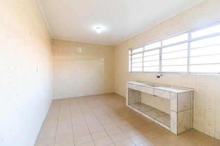 Casa para alugar com 180m², 2 quartos e 1 vaga Casa para alugar com 180m², 2 quartos e 1 vagaCozinha