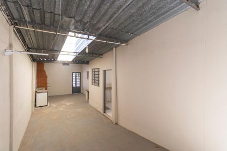 Casa à venda com 148m², 3 quartos e 3 vagasÁrea Externa